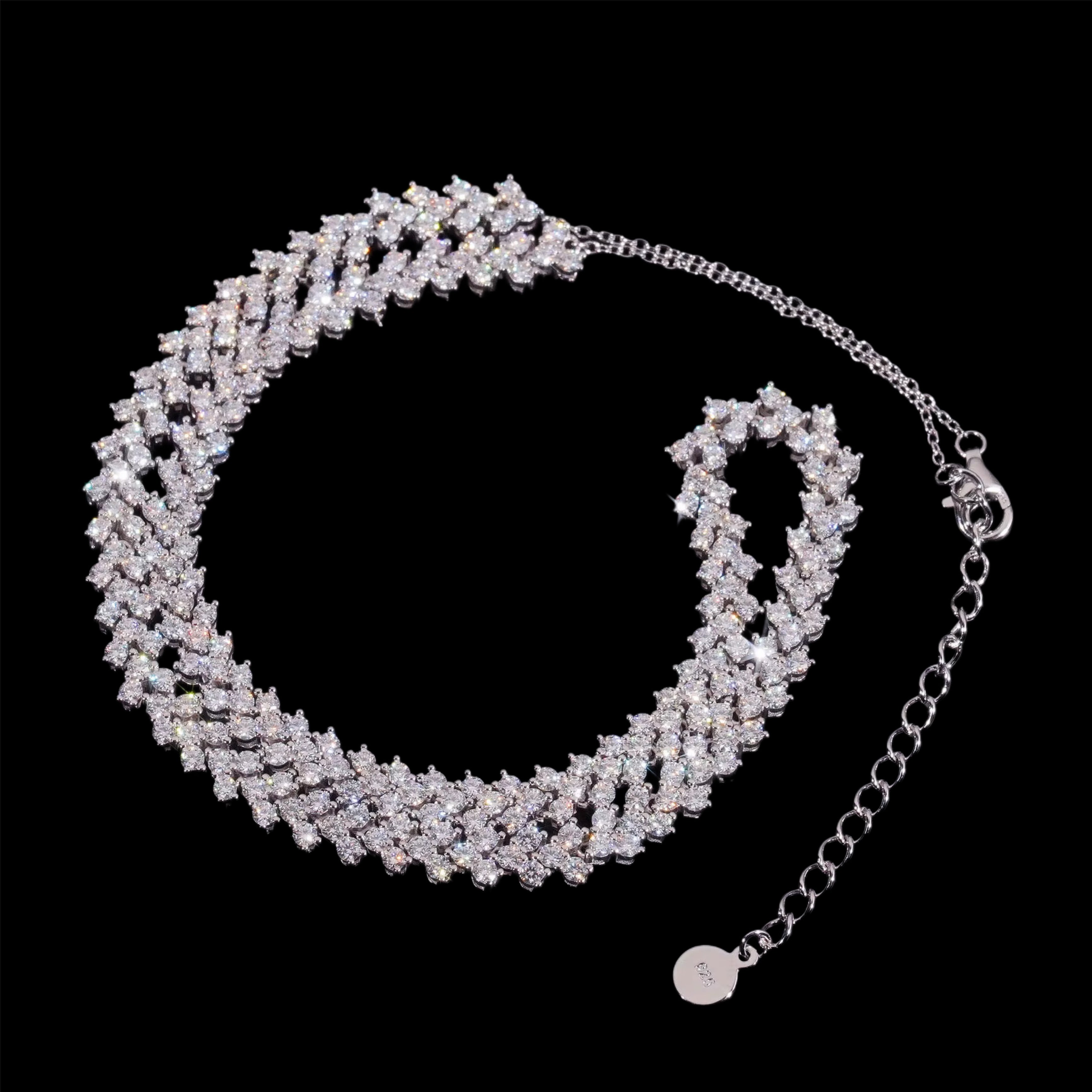 Diamond-Cut V-Linked Tennis necklace