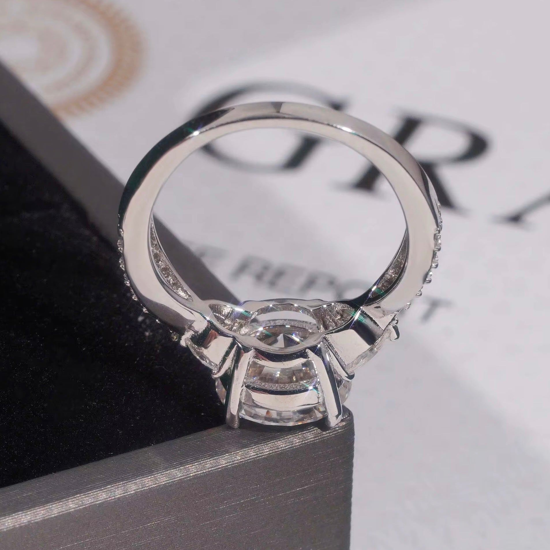 3ct Floral round cut VVS S925 ring