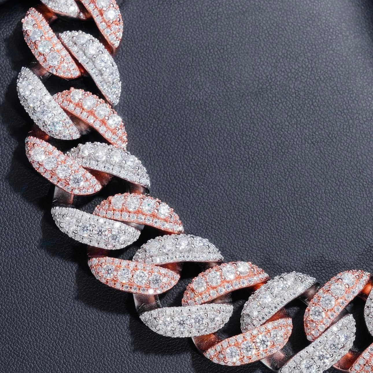 18mm TWO TONE CUBAN LINK CHAIN