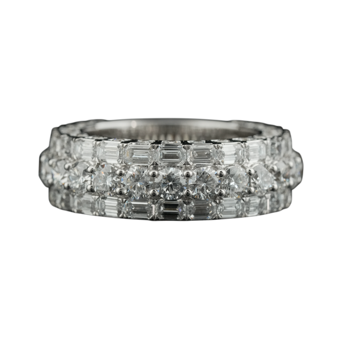 7 ct Emerald band