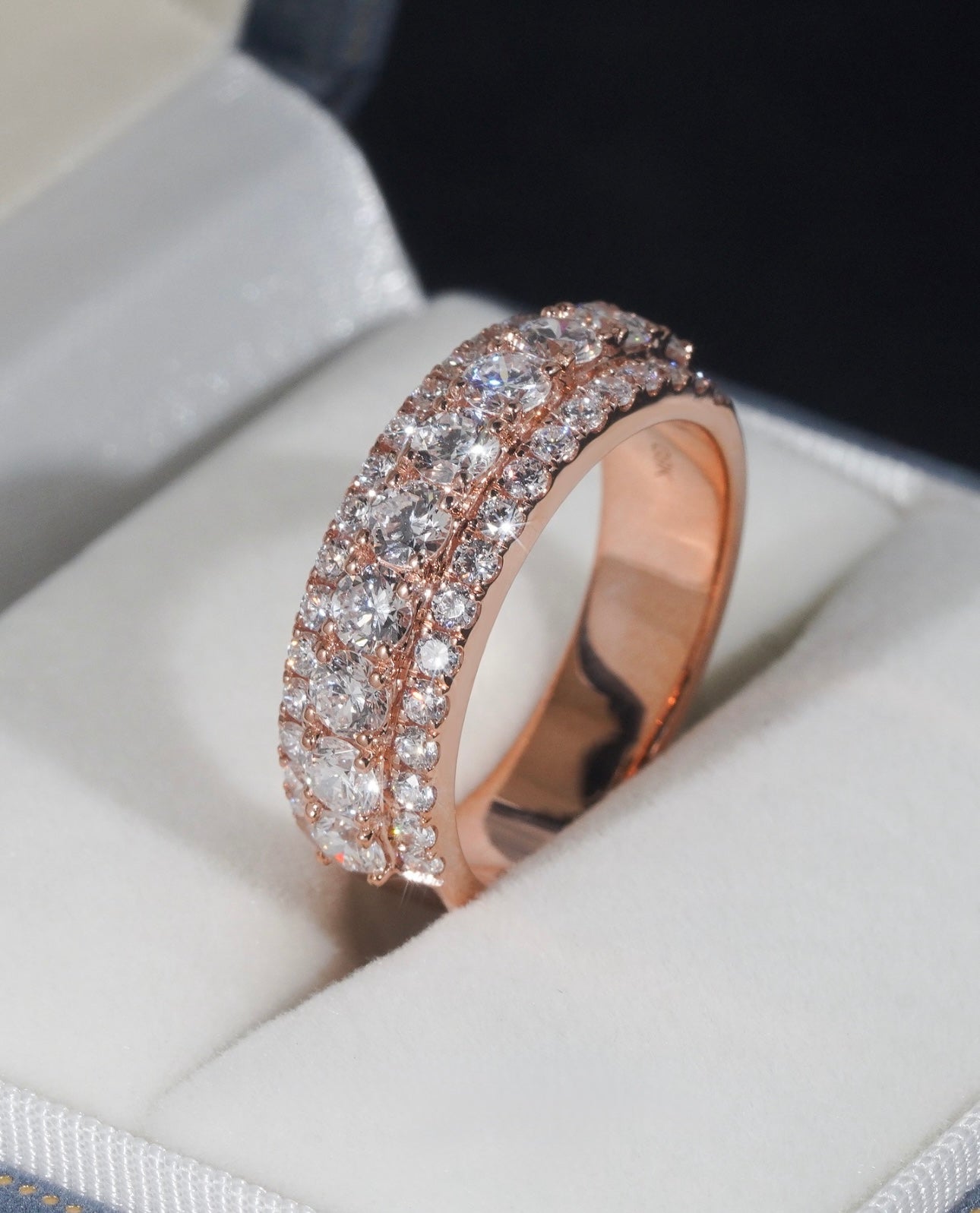 9K Solid Rose Gold VVS Lab diamonds ring