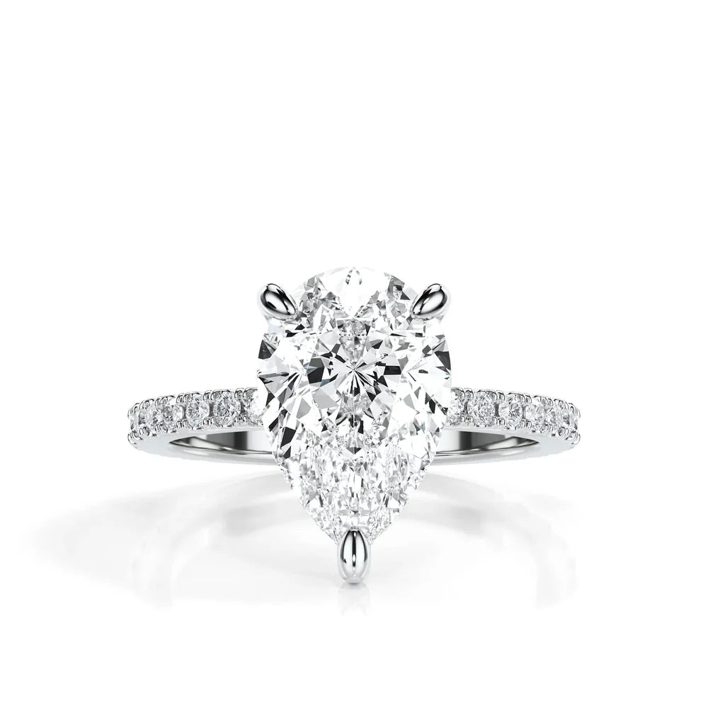 3ct pear cut 18K gold Ring