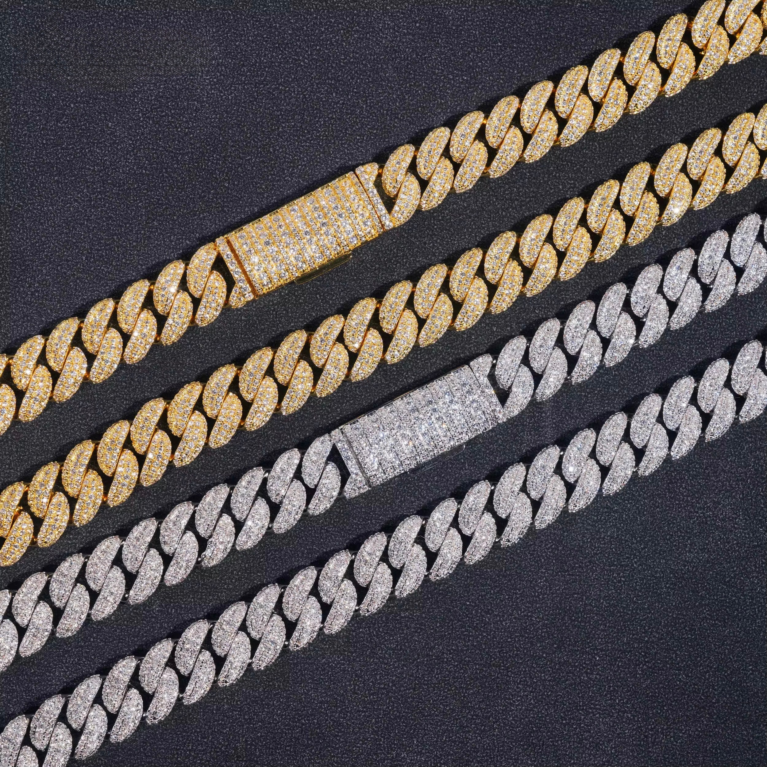 13.5mm 18K Gold-Plated Cuban Link Chain