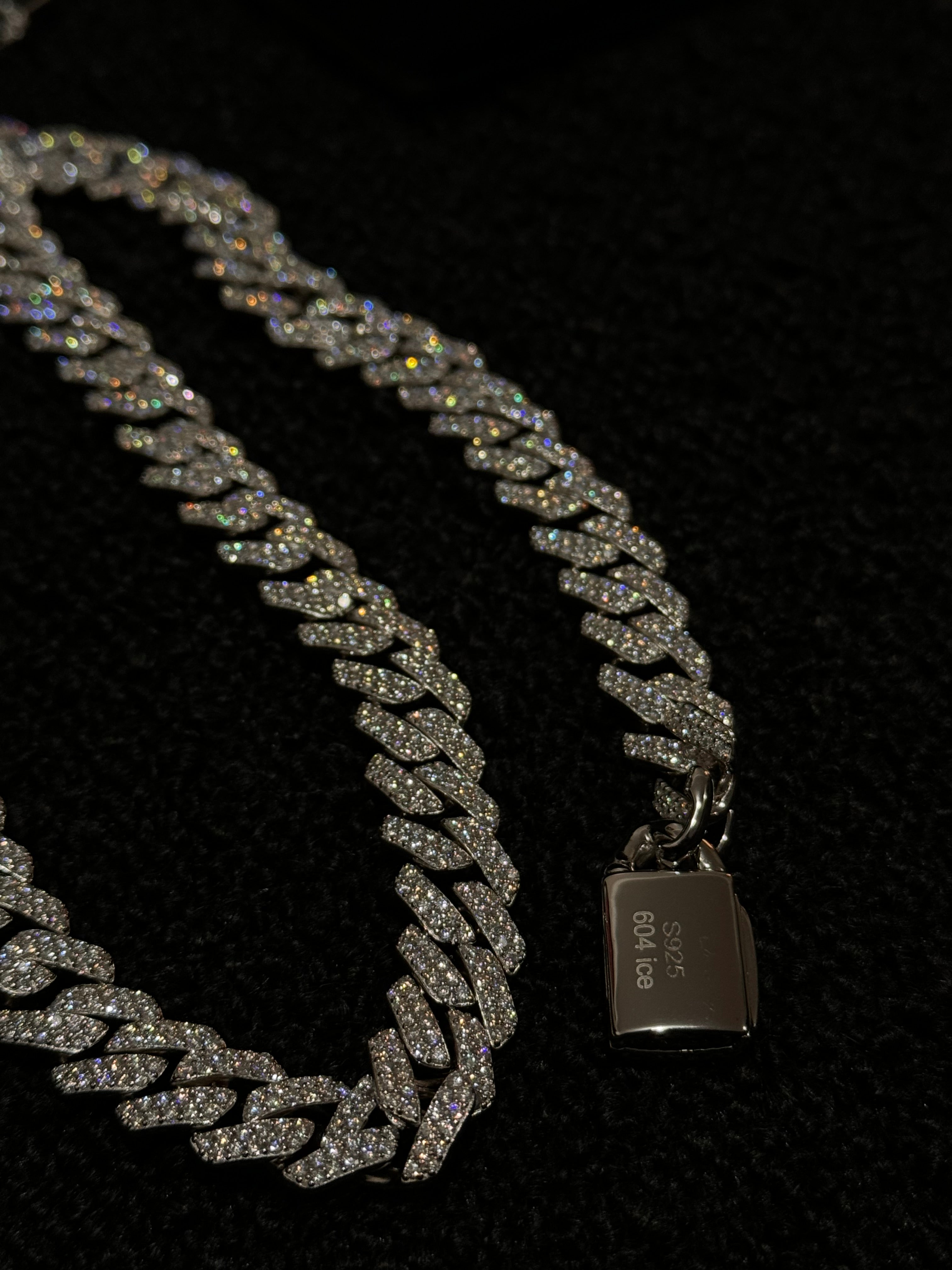 VVS Moissanite S925 Cuban Chain Necklace