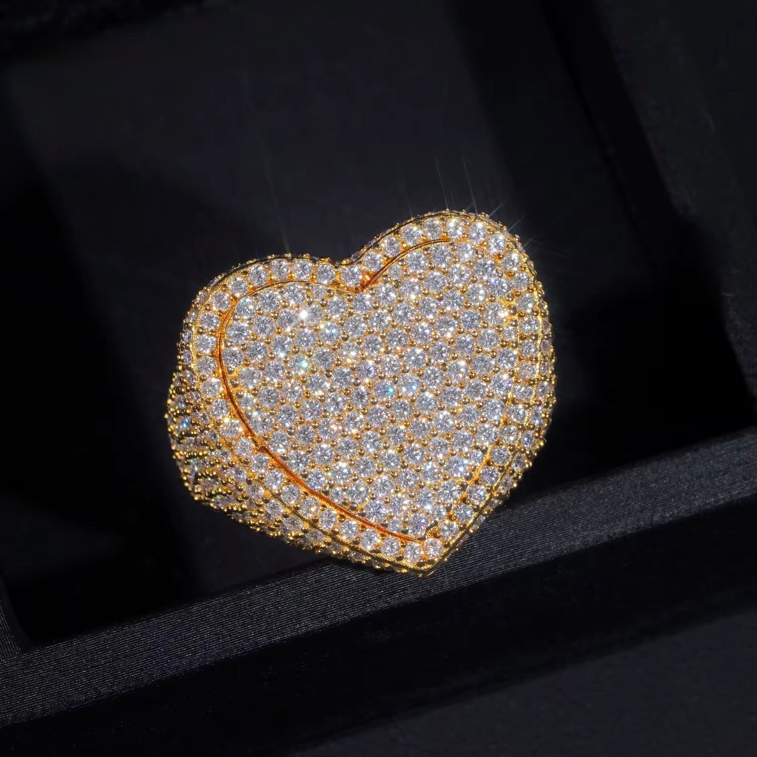 S925  VVS Heart Iced Ring