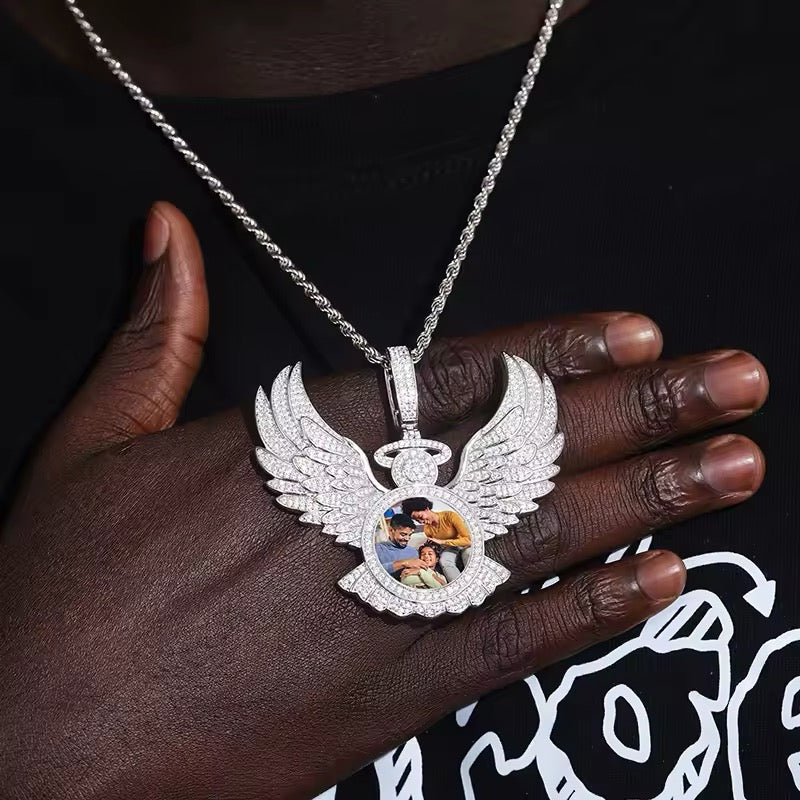 VVS Wings photo pendant