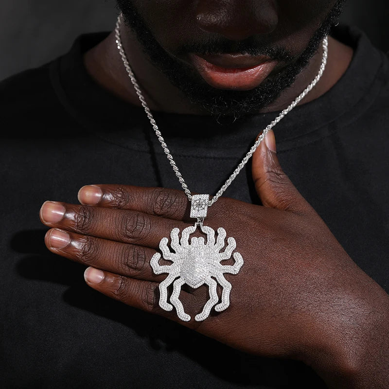 VVS Spider Pendant